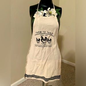 Farm to table apron. Never worn.